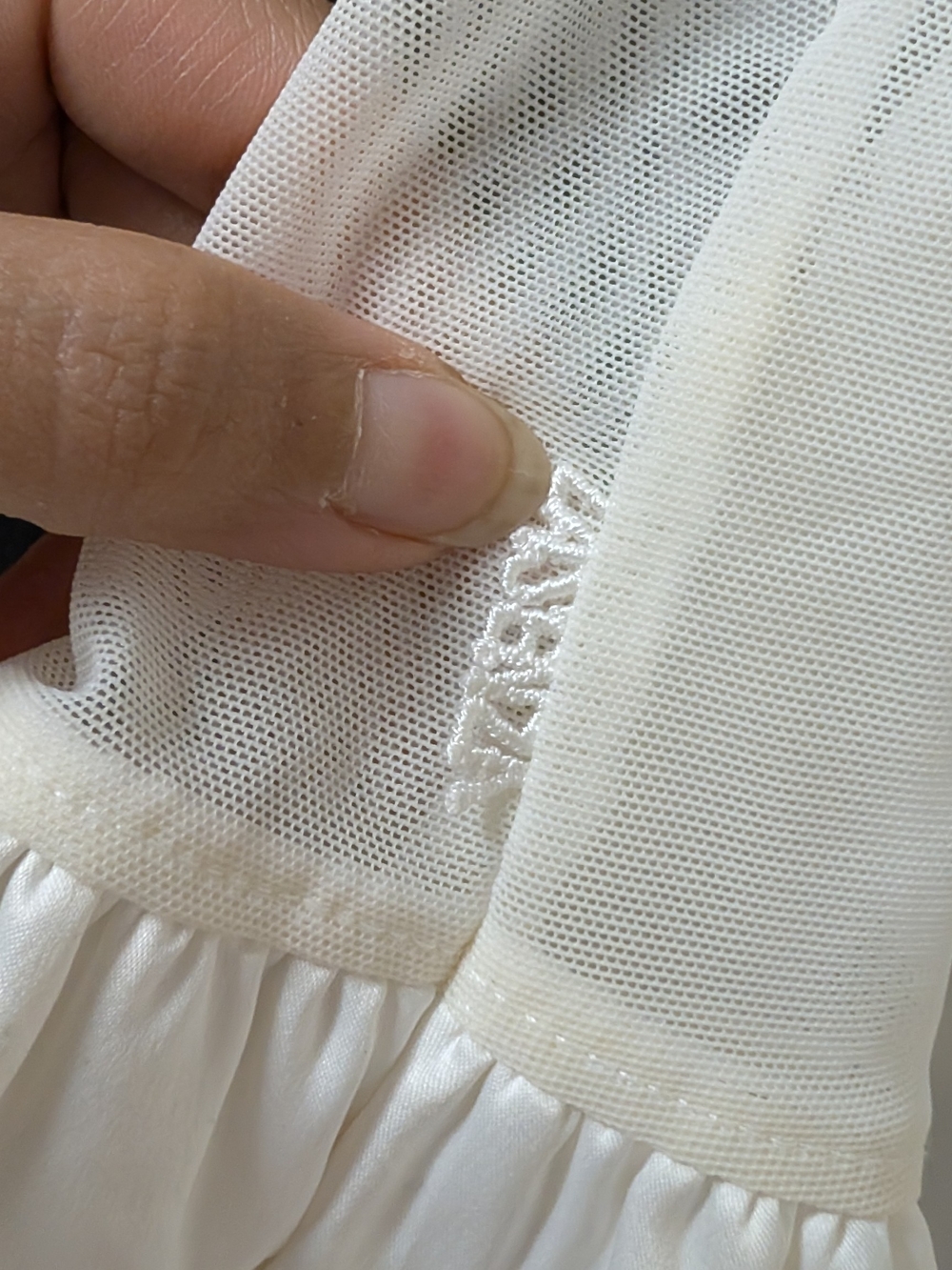 La SENZA Ivory Chemise with Black Lace Trim - Picture 3 of 4